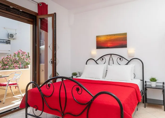 Naxos Diamond Naxos City