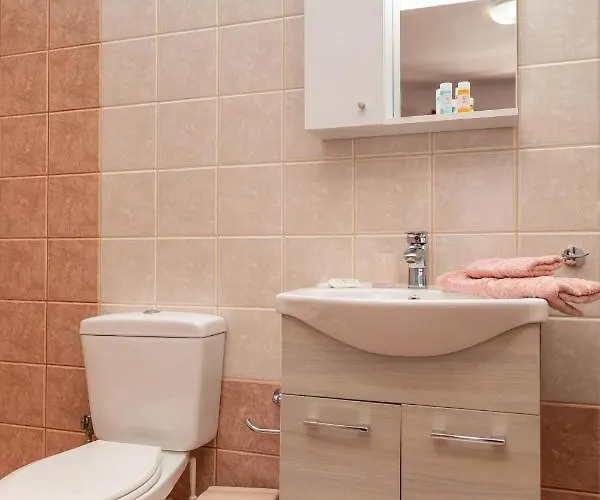 Naxos Diamond Aparthotel