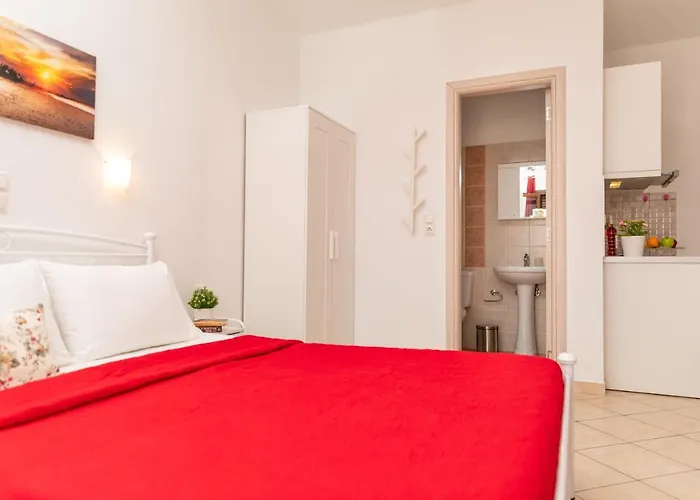 Naxos Diamond Aparthotel