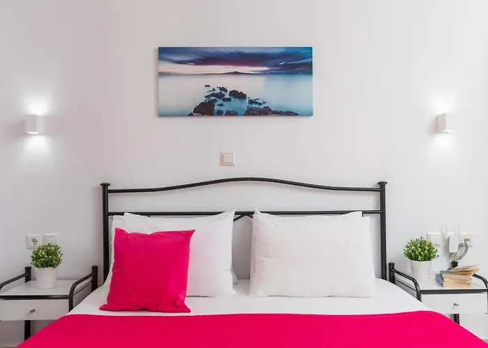 Naxos Diamond Aparthotel 3*