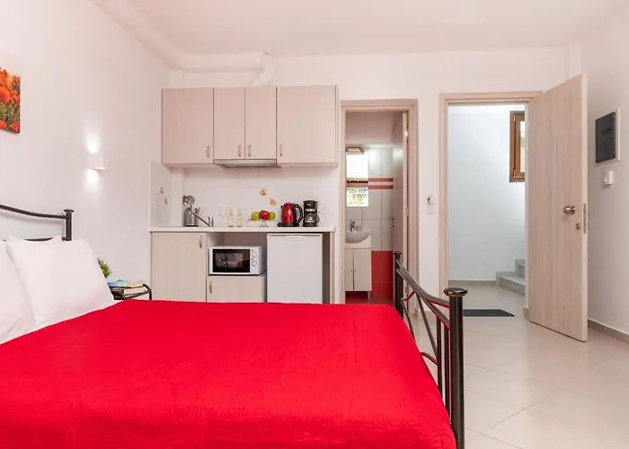 Naxos Diamond Aparthotel