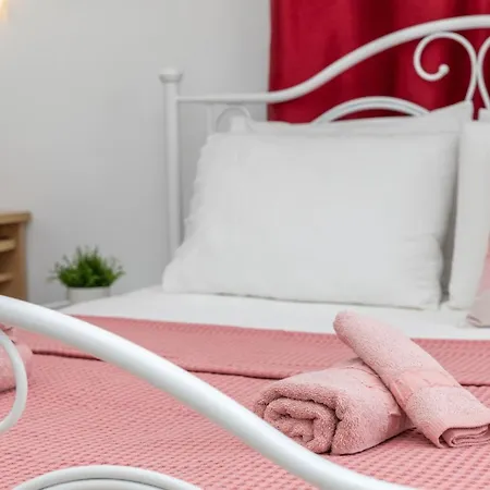 アパートホテル Naxos Diamond Naxos City