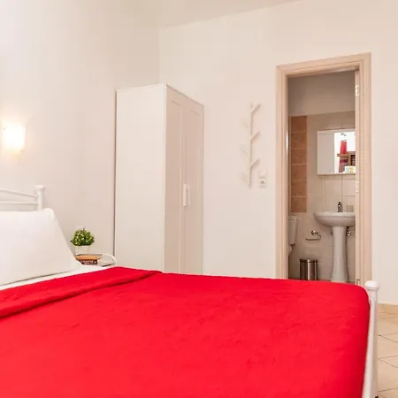 Naxos Diamond アパートホテル