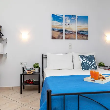 Naxos Diamond 公寓式酒店 Naxos City