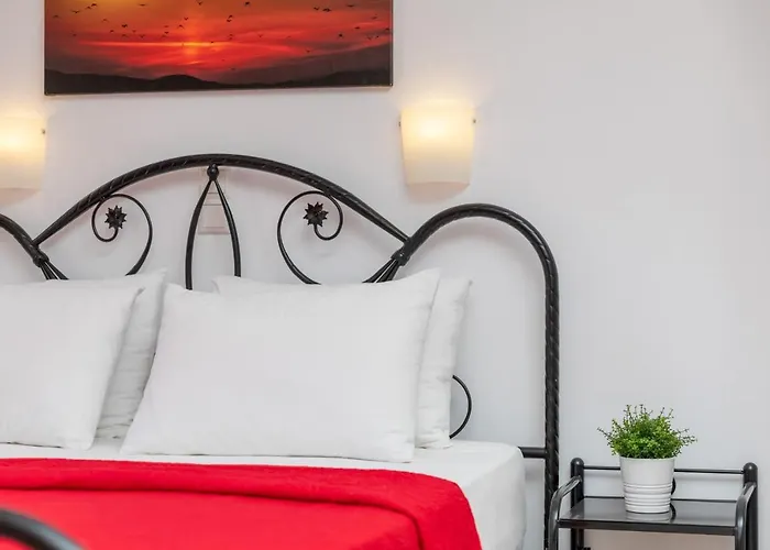 Ξενοδοχείο με διαμερίσματα Naxos Diamond Naxos City