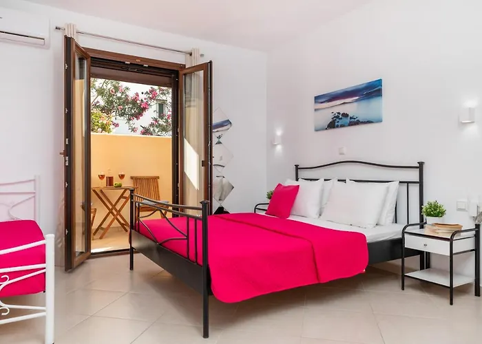 Ξενοδοχείο με διαμερίσματα Naxos Diamond Naxos City