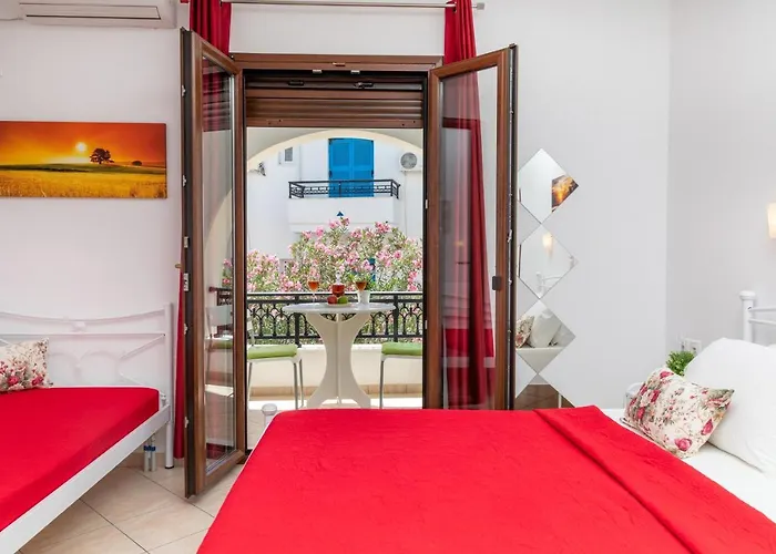 Naxos Diamond Naxos City